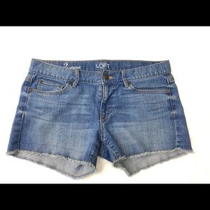 Ann Taylor Loft Size 2 Shorts Demin Frayed Blue